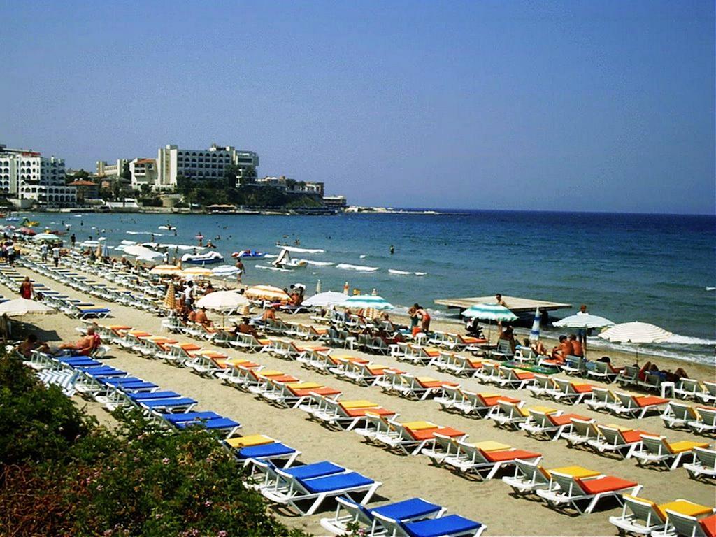 Hotel Golden Gate 쿠사다시 외부 사진